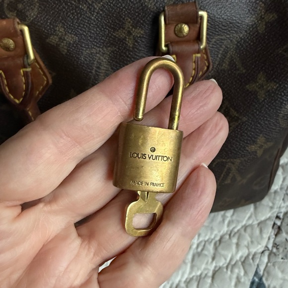 Louis Vuitton Monogram Speedy 25 - Picture 16 of 16